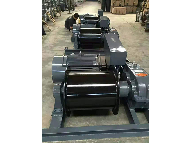 卷揚(yáng)機(jī)