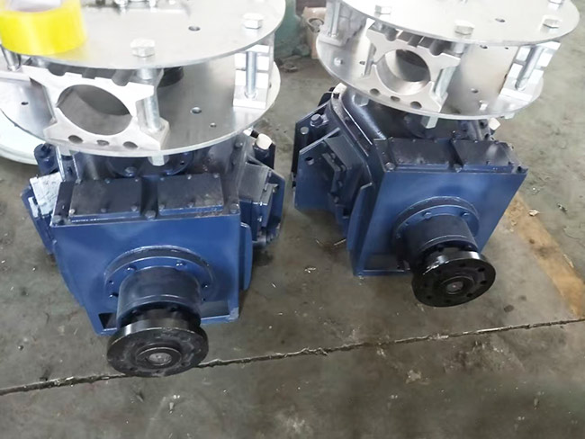 冷卻塔風(fēng)機專用減速機